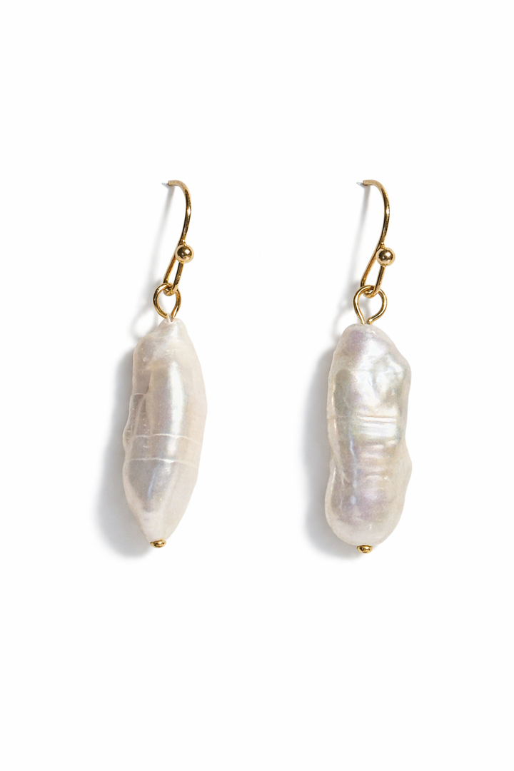 Zoey Baroque Pearl Earrings