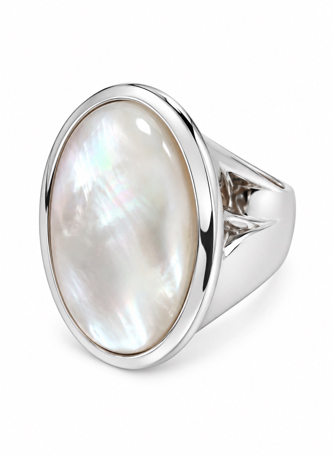 Elle Sterling Silver Oval Ring Mother of Pearl
