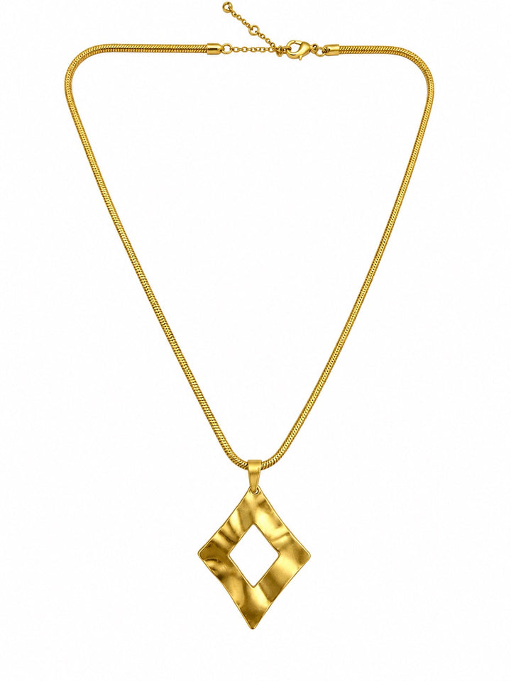 Matt Gold Necklace in Gold Plated