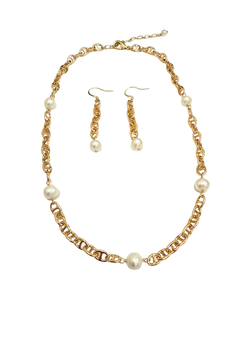 Mariner Freshwater Pearl Necklace - Gold